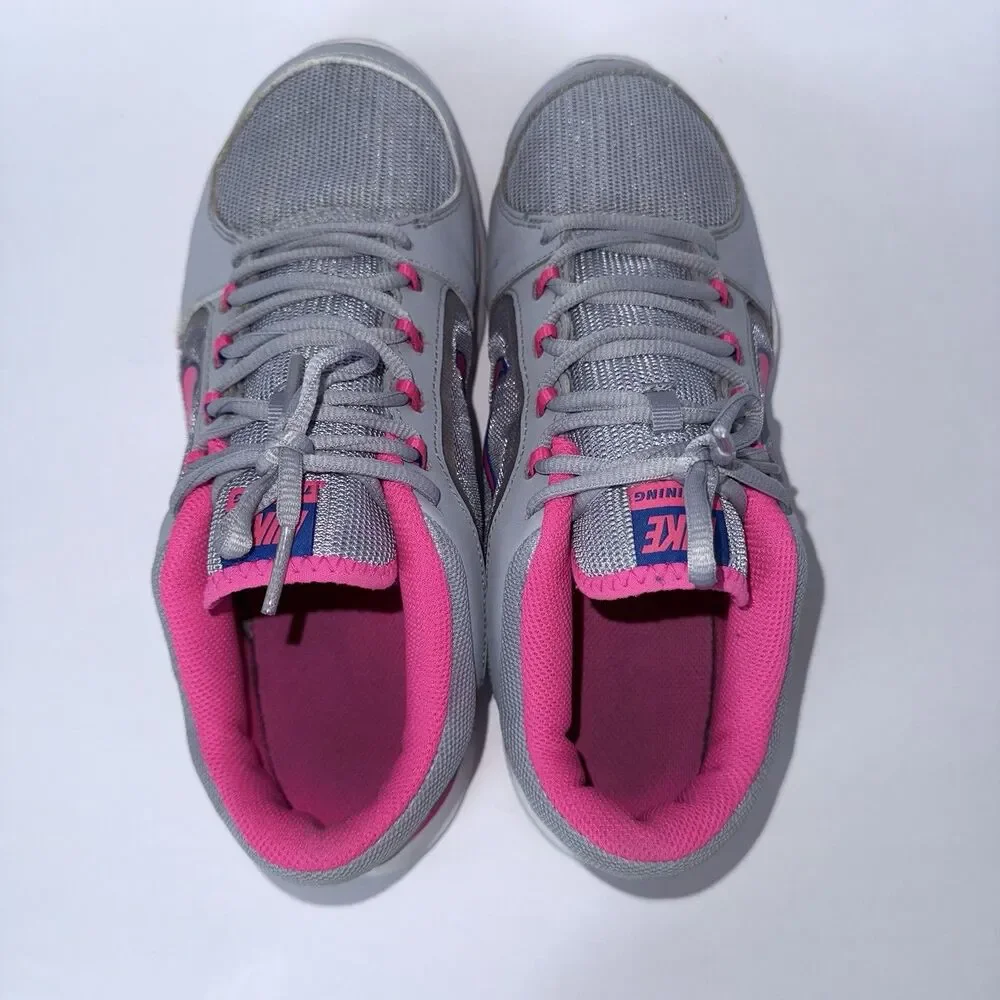 Nike Womens Sneakers Training Size 9 Pink Gray White Lace Up Run Mountain Hiking